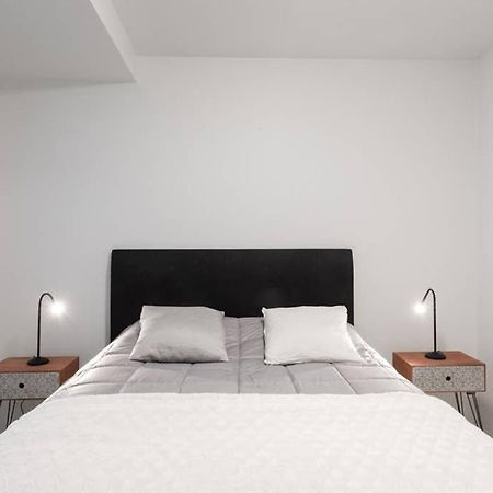Sleek And Spacious 3 Bedroom Apartment In City Centre Helsinki Exterior foto